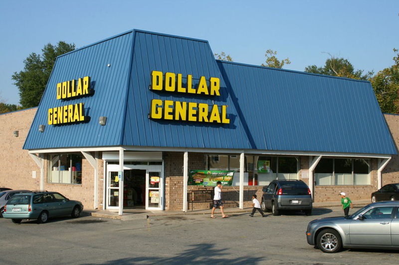 1280px-2008-10-07_Dollar_General_in_Durham