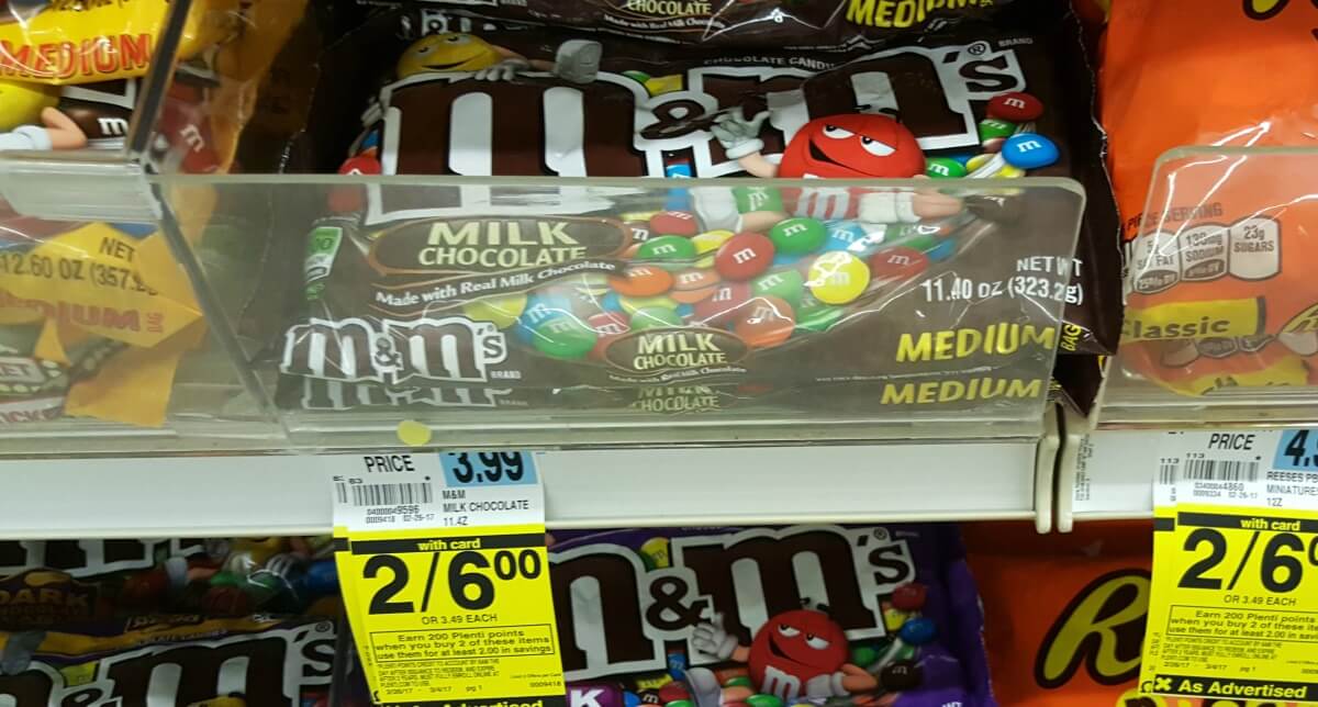 m&m