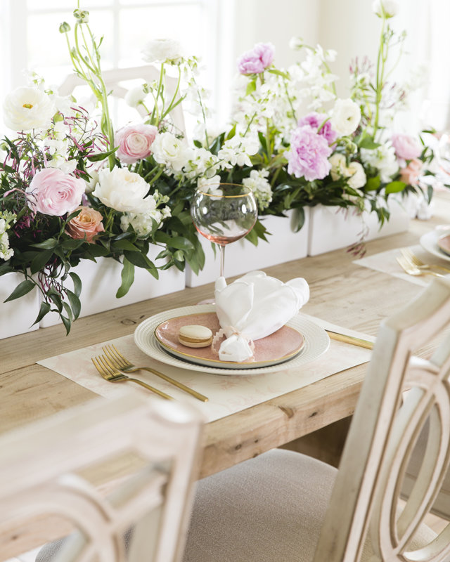 12 of the Most Awe Inspiring Easter Tablescape Ideas | Living Rich With ...