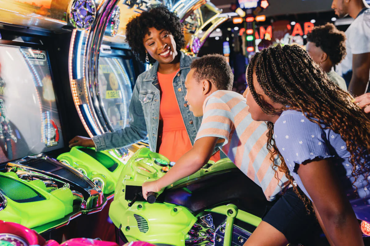 10 X DAVE AND BUSTERS $20 OFF GAME PLAY COUPONS (Expires 12/31/21) $12.99 -  PicClick